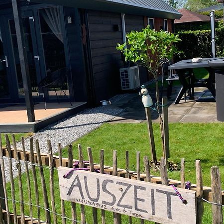 Tiny Haus Auszeit Am See Lathum Extérieur photo
